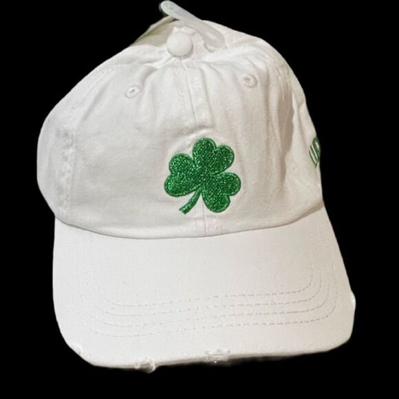 Claire’s Lucky T-Shirt & Baseball Cap Bundle - Picture 6 of 10